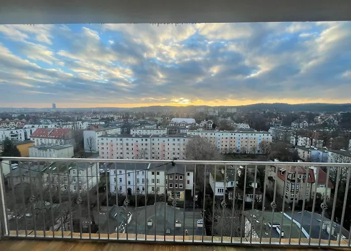 Comfortable 3City With Balcony By Noclegi Renters